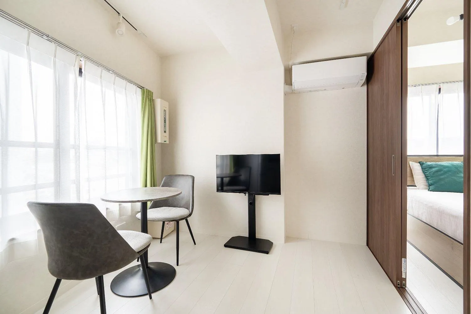 東京都Laurea Tower Ikebukuroアパートメント 0*, 東京都